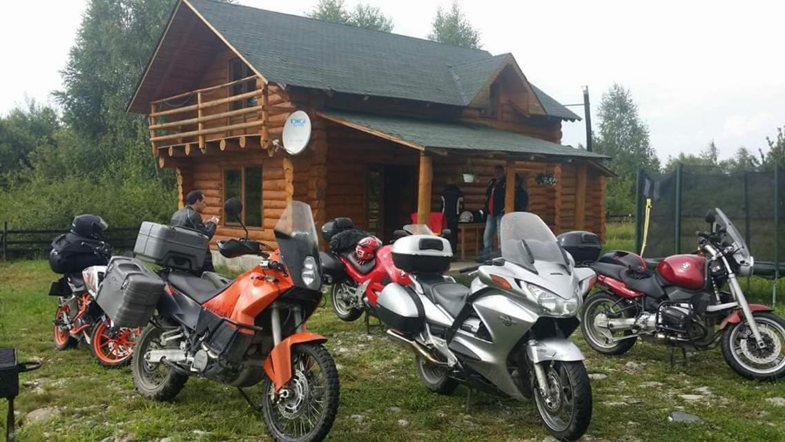Musketeers Cabin Porumbacu de Sus Dış mekan fotoğraf